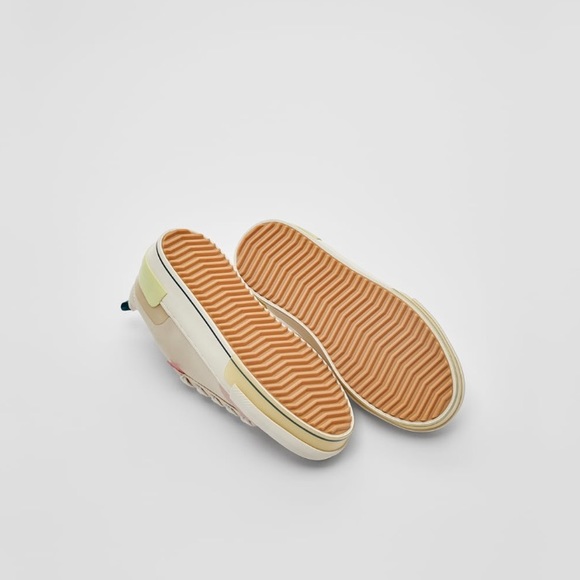 NWT Zara Girls Patches Lace Up Cotton Sneaker - Picture 6 of 10